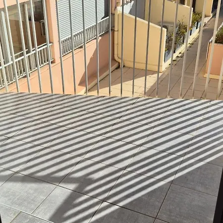 Port Richelieu, Centre Port Climatise, Vue Pisicne