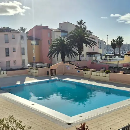 Lejlighed Port Richelieu, Centre Port Climatise, Vue Pisicne