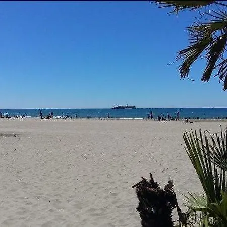 Port Richelieu, Centre Port Climatise, Vue Pisicne Lejlighed *