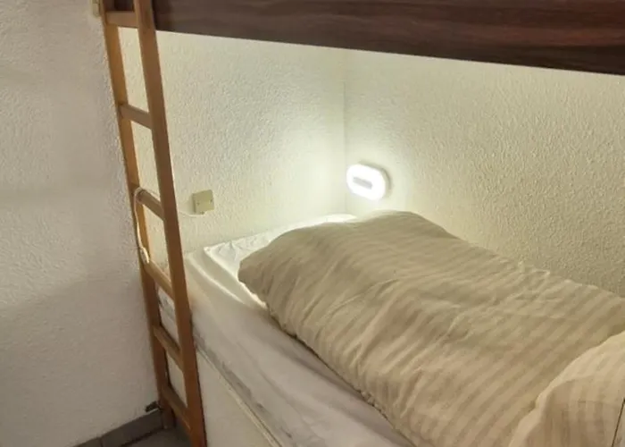 Port Richelieu, Centre Port Climatise, Vue Pisicne