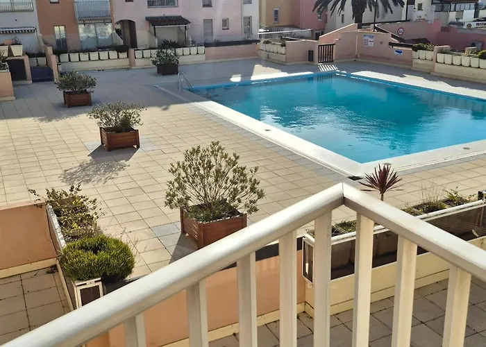 Port Richelieu, Centre Port Climatise, Vue Pisicne